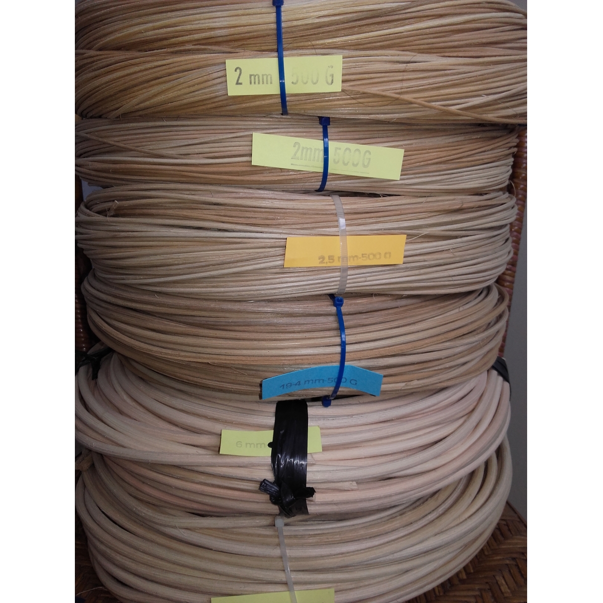 Couronne De Moelle De Rotin Naturel 3 Mm – 250 G, Longueur Environ 60 M – Pour Vannerie, Restauration De Meubles, Création D’objets Artisanaux