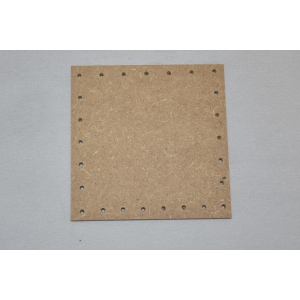 24-hole 11/11 cm square bottom – medium